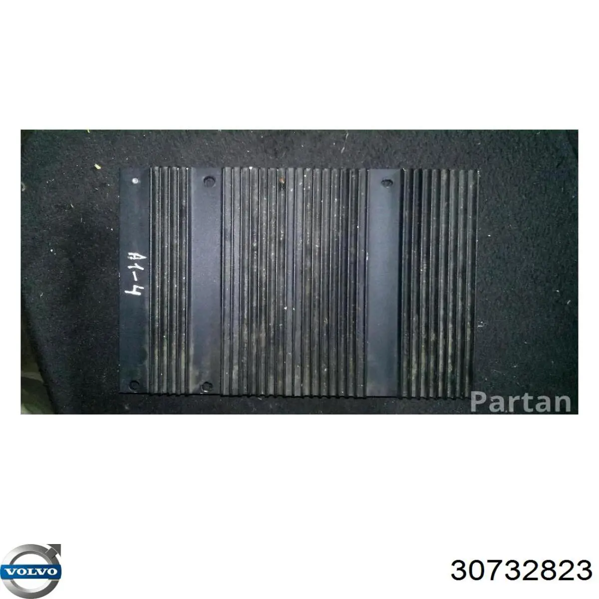  Volvo 30732823 цена, от 57.01 USD