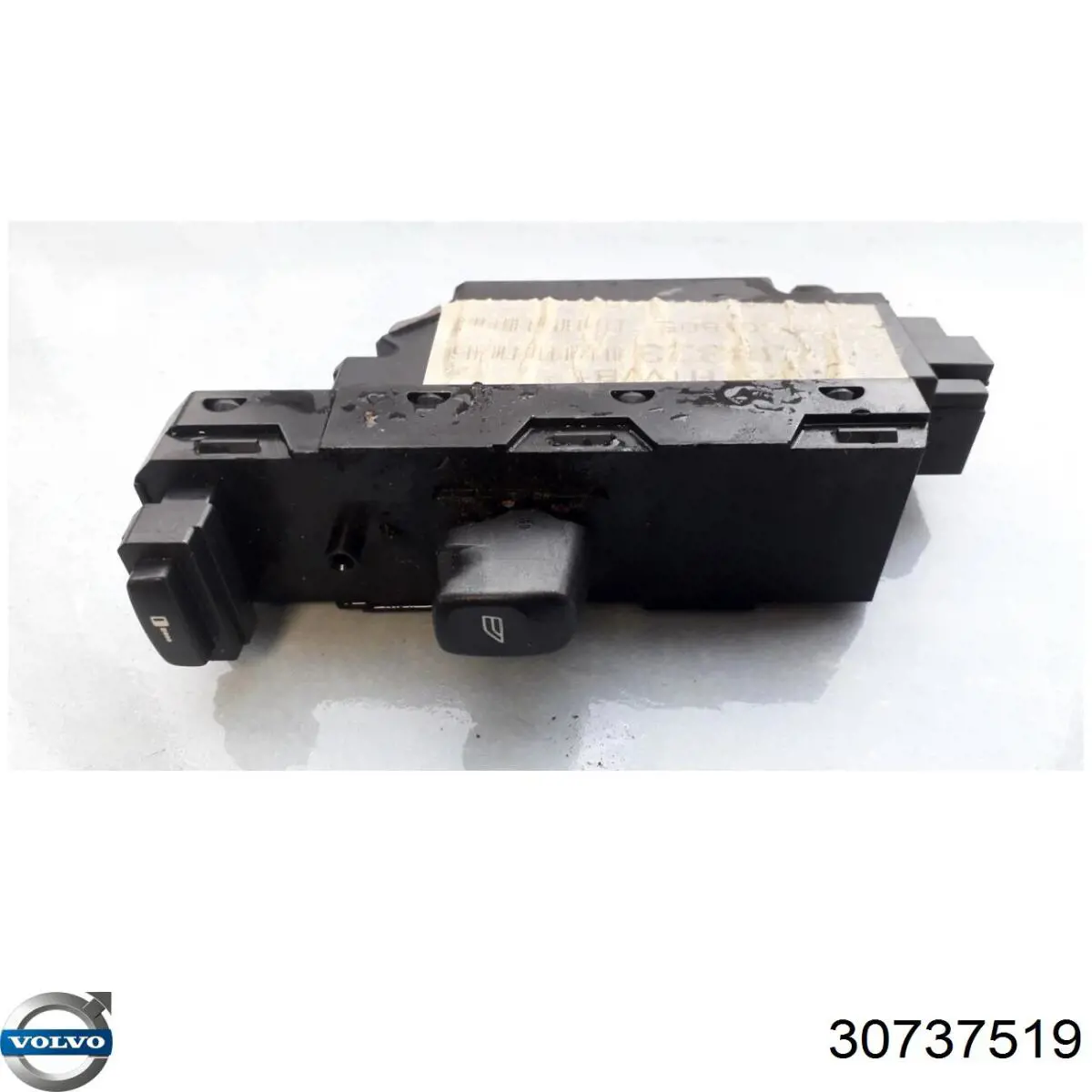 Кнопочный блок управления стеклоподъемником передний правый Volvo 31334465 цена, от 11.41 USD