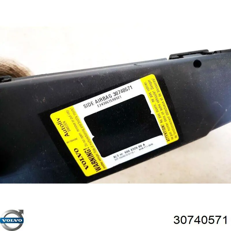 Подушка безопасности (AIRBAG) спинки сиденья левого на Volvo XC90 