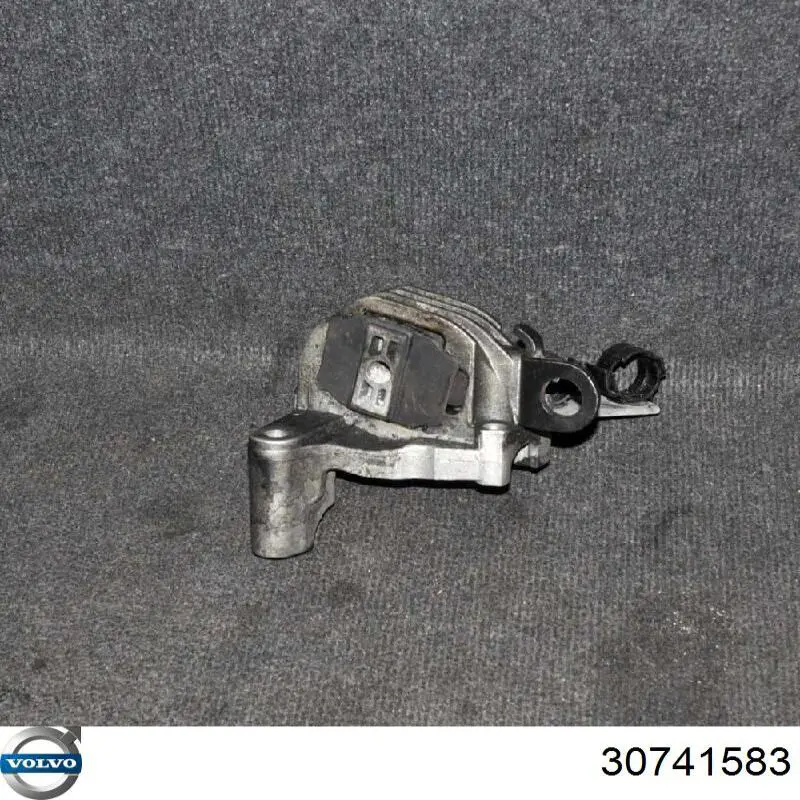 Верхняя опора двигателя 30741583 Volvo