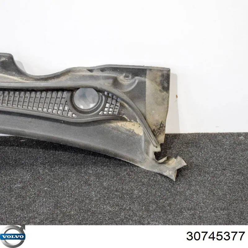 Водосток лобового стекла, жабо Volvo 30745377 цена, от 0.28 USD