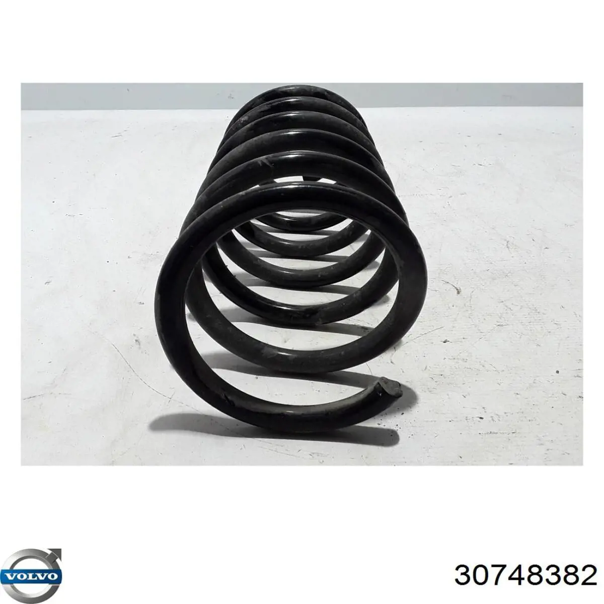 Купить 30748382 Volvo Пружина подвески