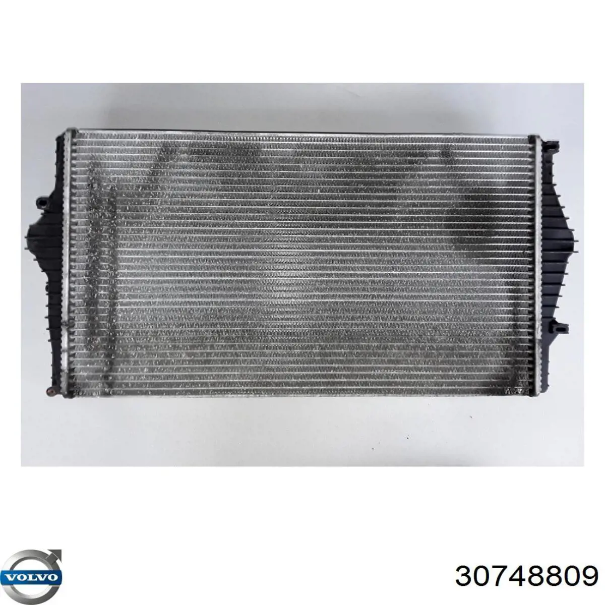 Купить 30748809 Volvo Интеркулер