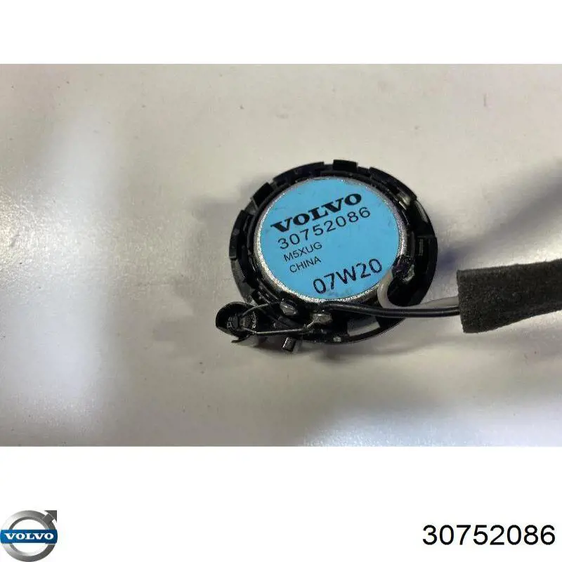 30752086 Volvo 