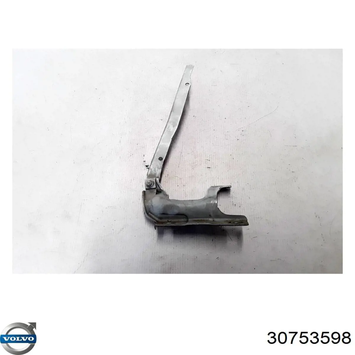 Купить 30753598 Volvo Завеса капота правая