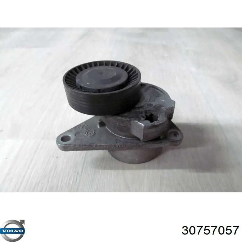 Натяжная планка поликлинового ремня Volvo 30757057