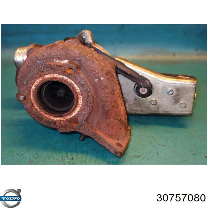 Турбонагнетатель Volvo 30757080 цена, от 352.96 USD