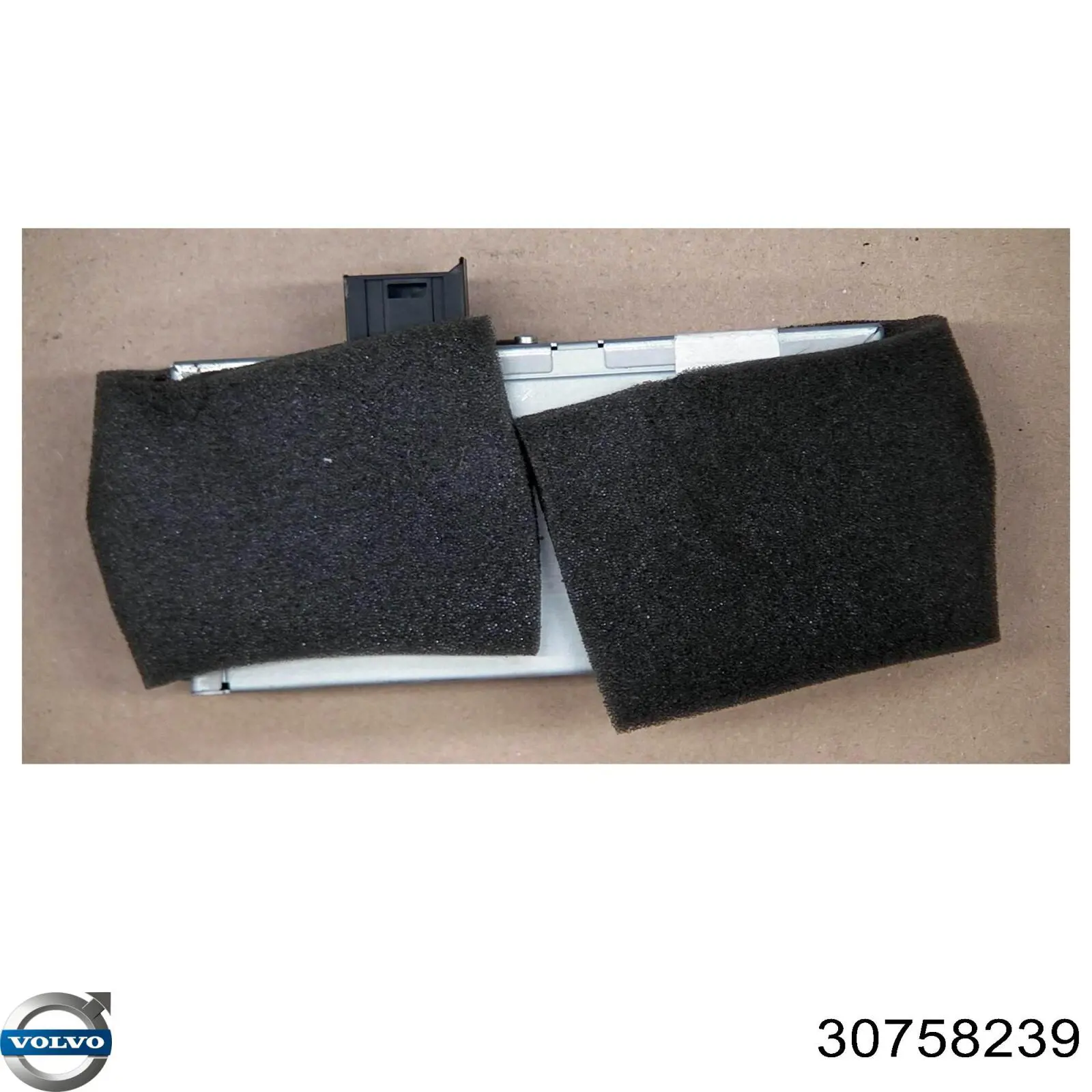  Volvo 30758239 цена, от 550.56 USD