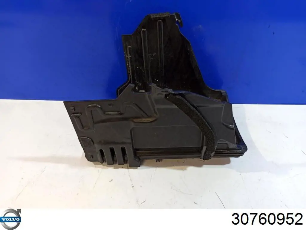 Ящик АКБ Volvo 30760952 цена, от 11.27 USD