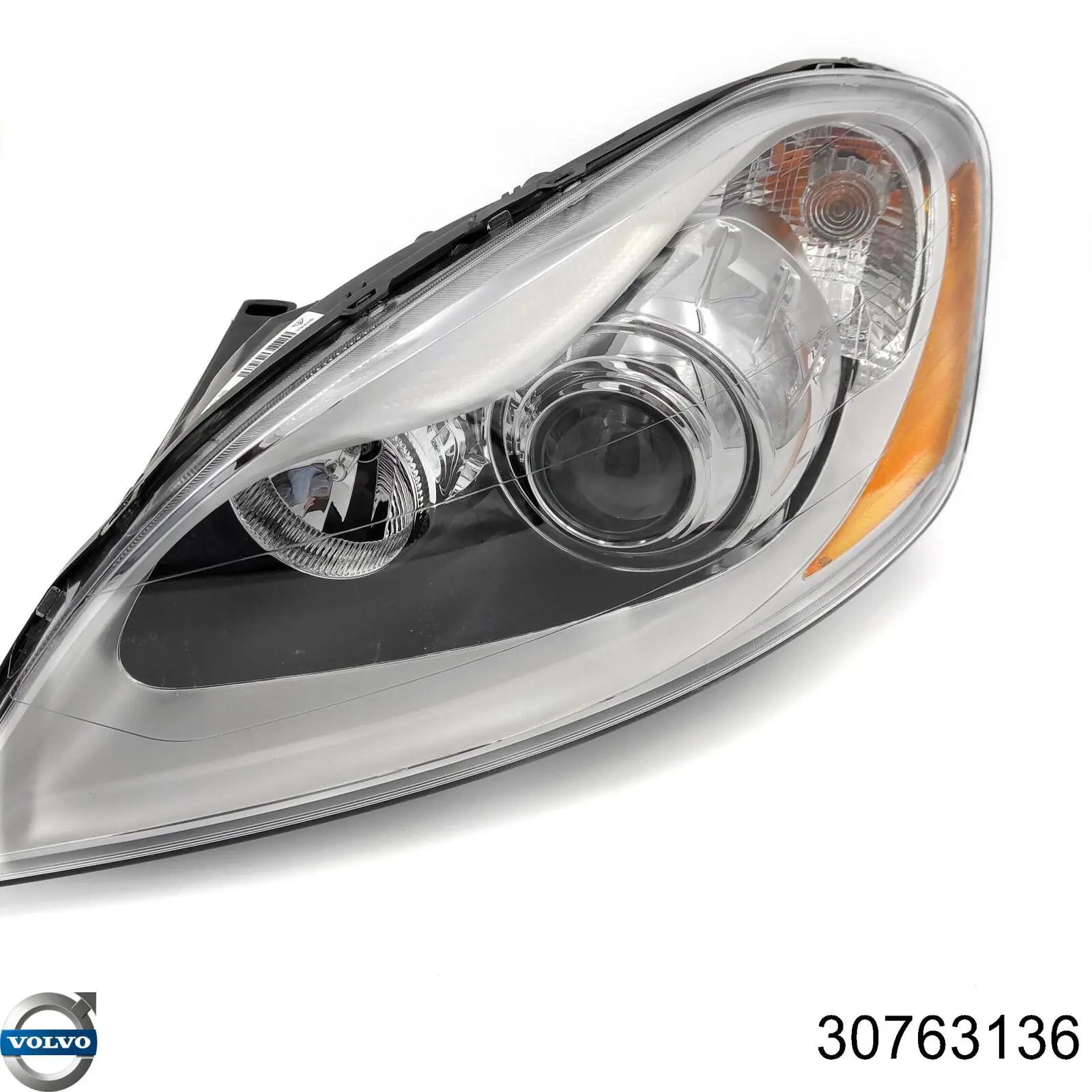 Правая фара 30763136 Volvo