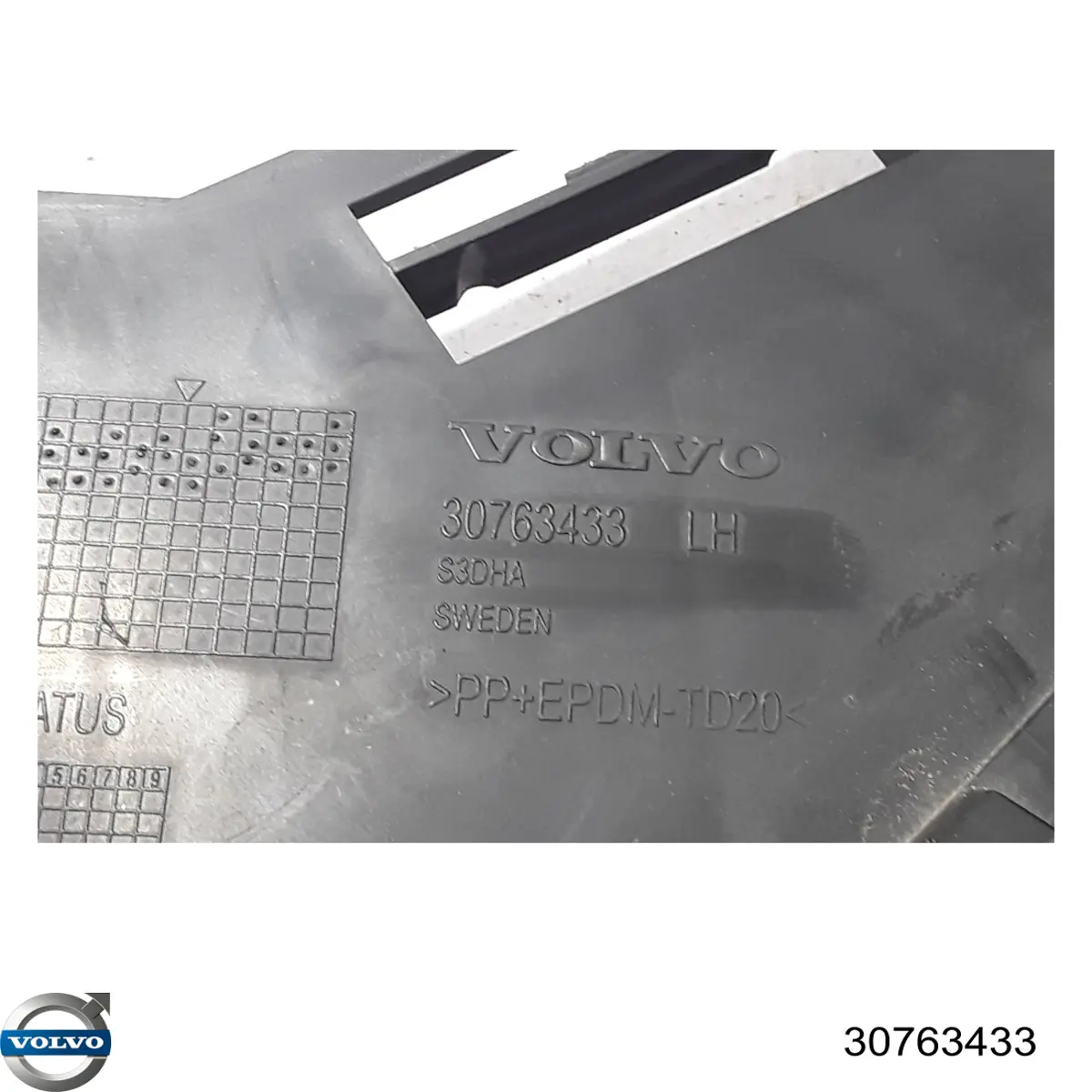 Кронштейн (адаптер) крепления фары передней левой Volvo 30763433 цена, от 23.93 USD
