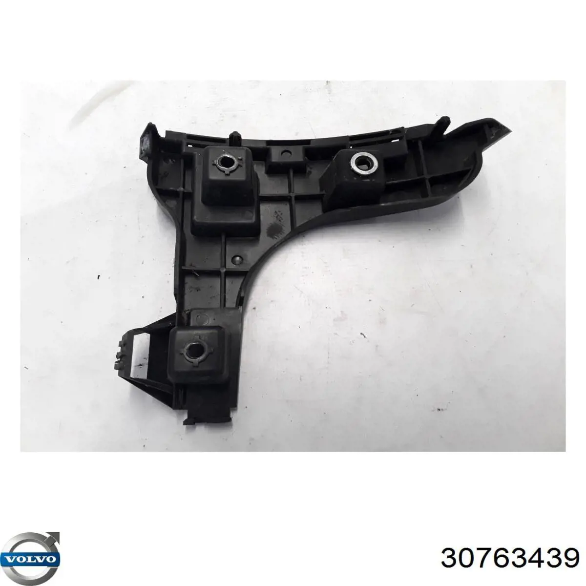 Крепление бамера левое Volvo 30763439 цена, от 12.67 USD
