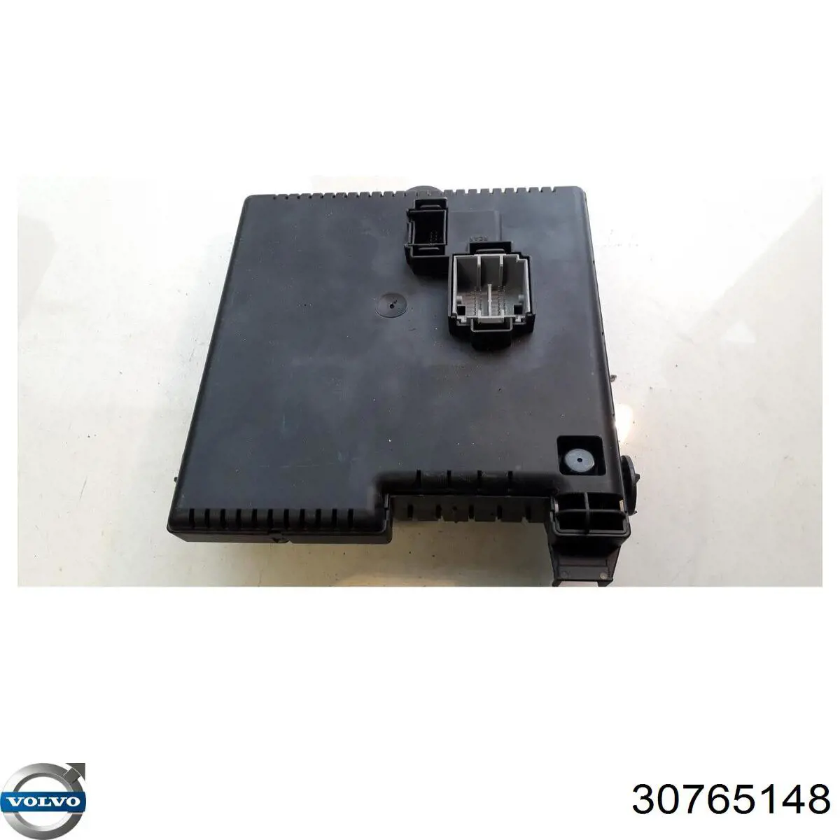Купить 30728357 Volvo Монжатный блок реле