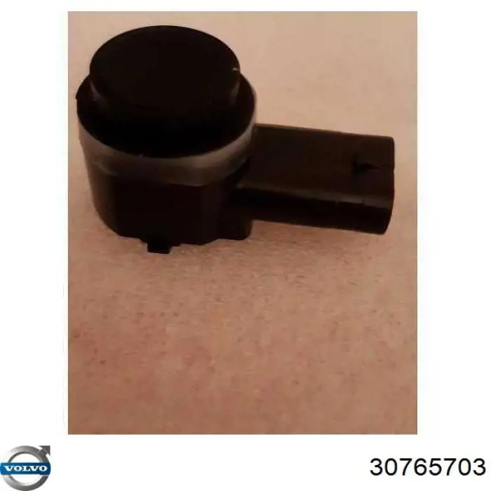 Парктроник передний Volvo 30765703