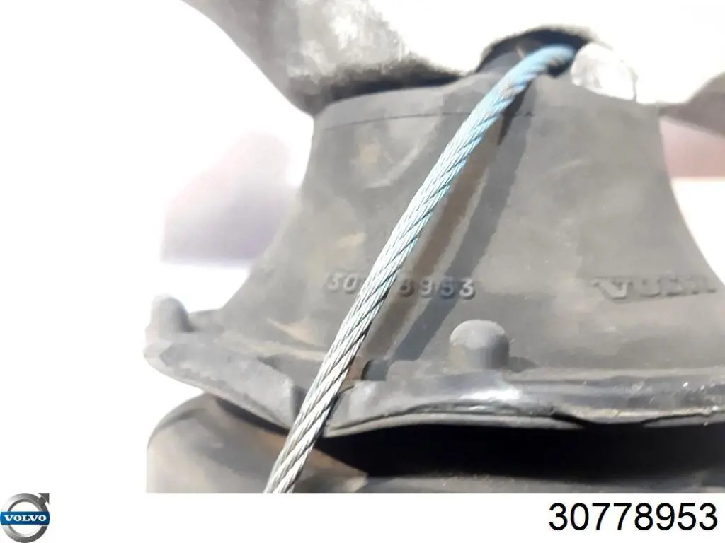 30778953 Volvo Правая подушка двигателя