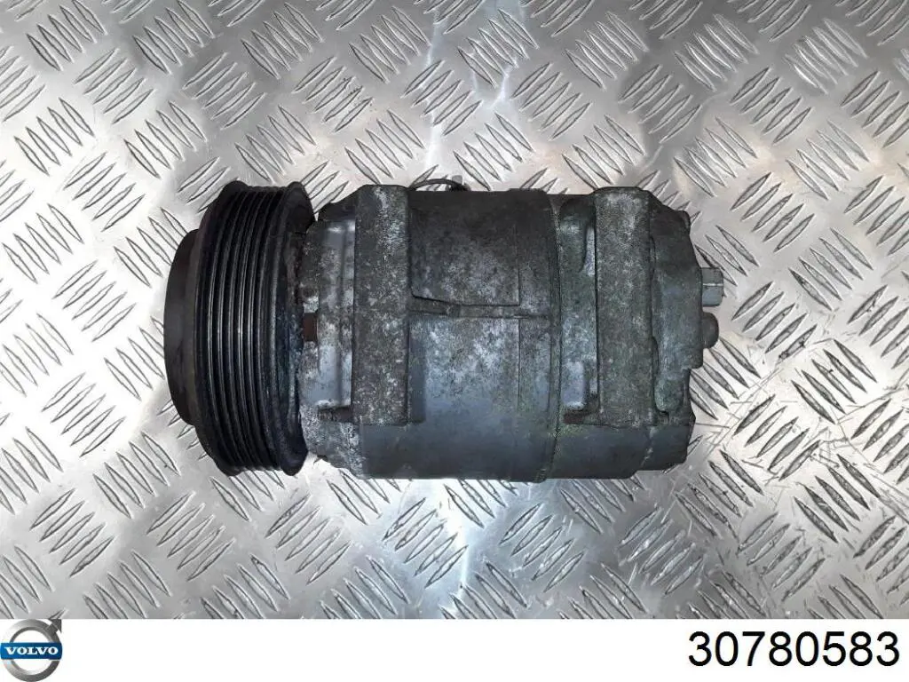 Купить 30780583 Volvo Шкив компрессора кондиционера