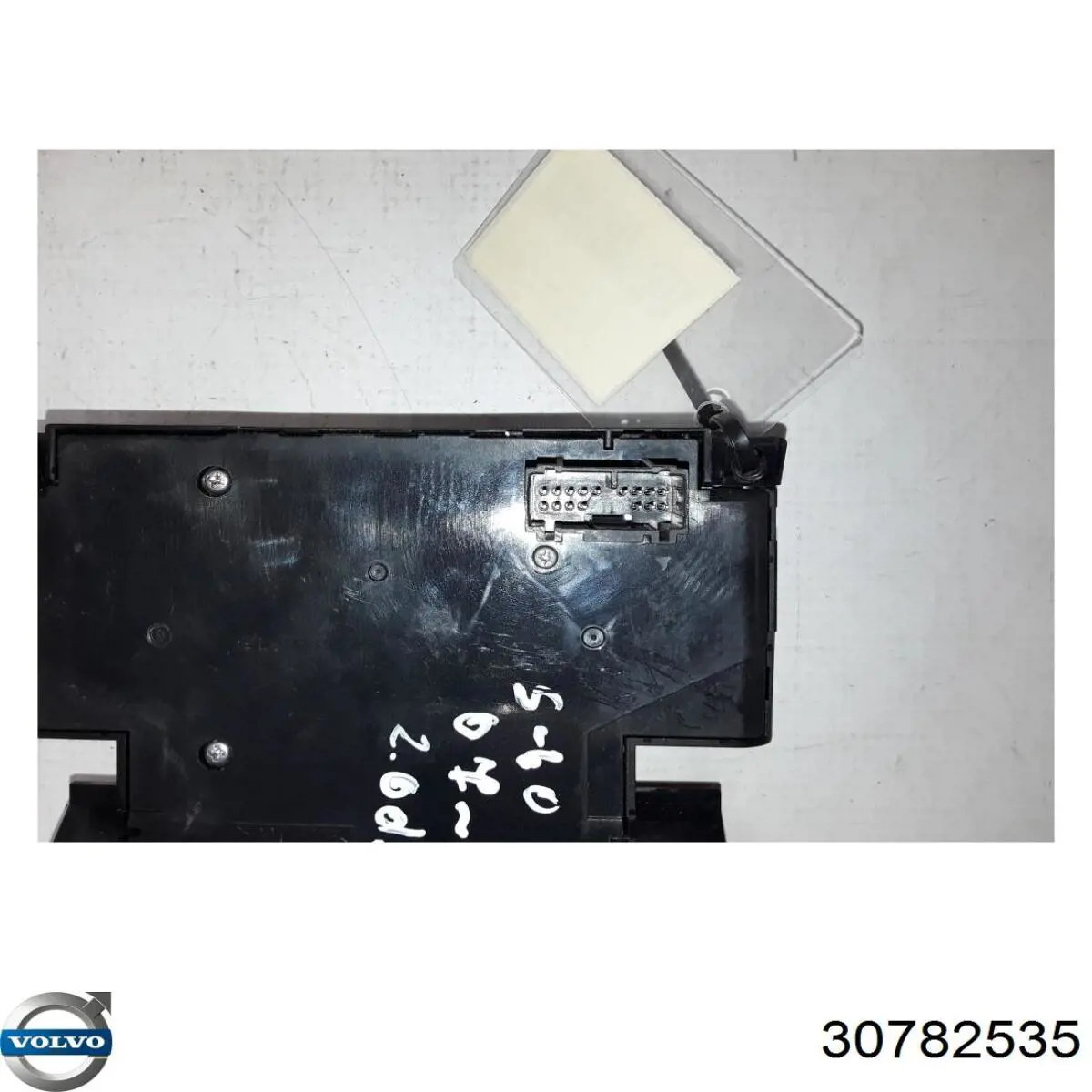 Регулятор вентилятора отопителя Volvo 31324236 цена, от 811.15 USD