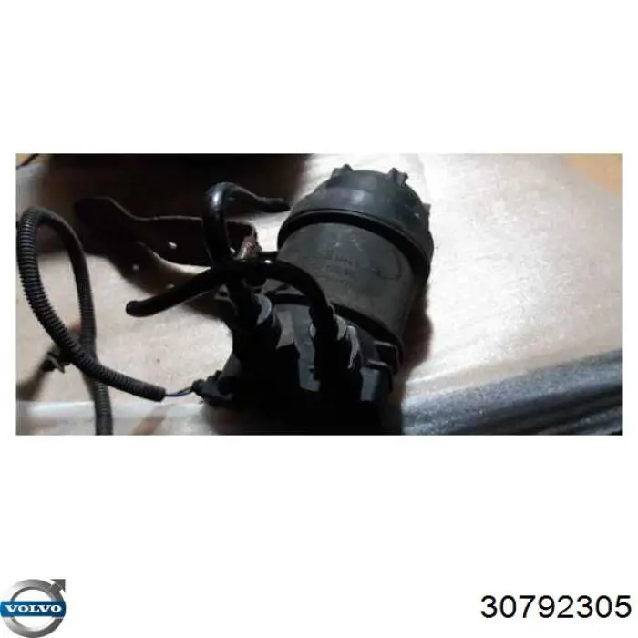 Фильтр топливный Volvo 30792305