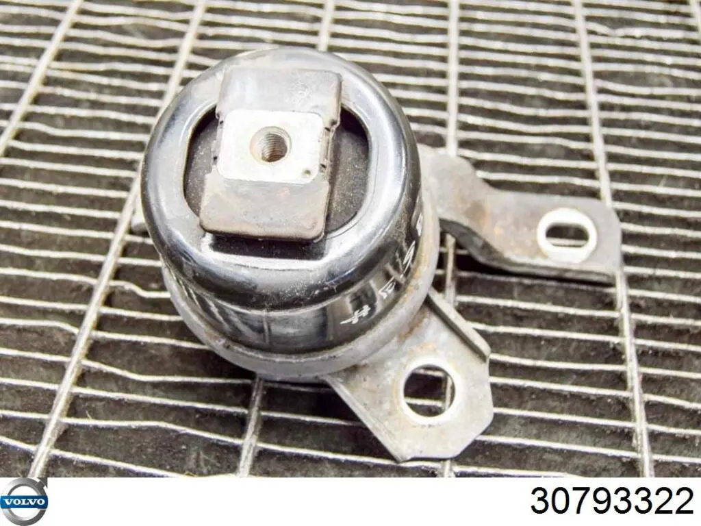 Купить 30793322 Volvo Правая опора двигателя