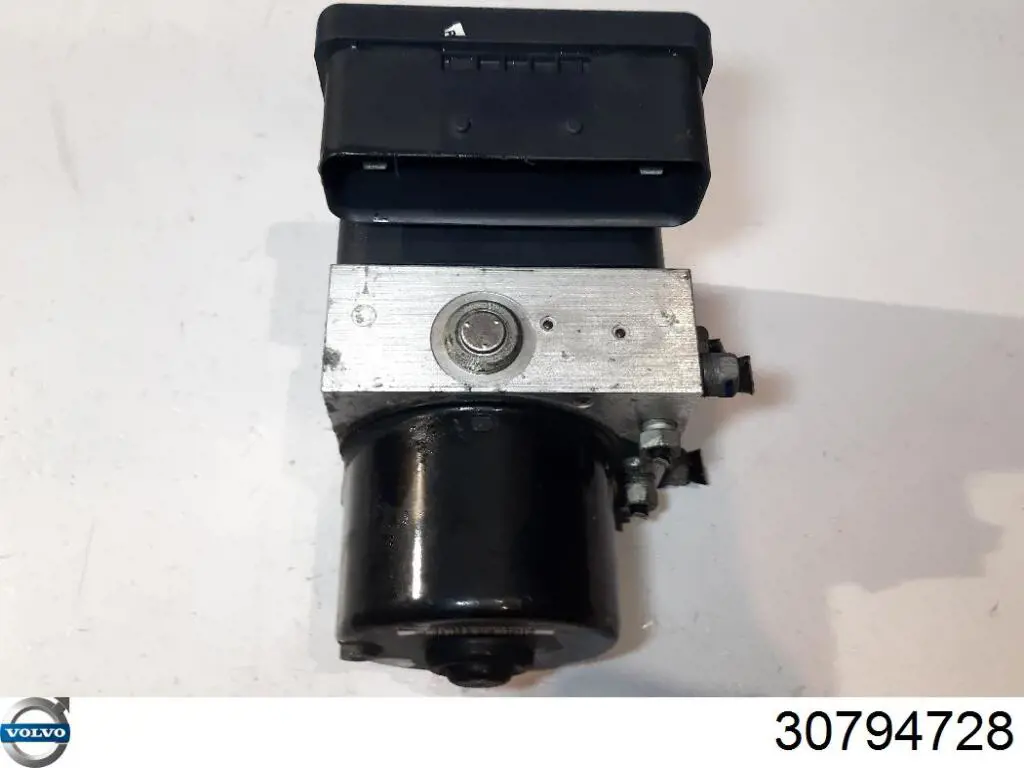 Купить 30794728 Volvo 