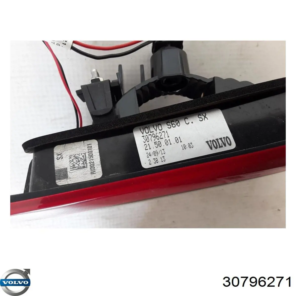 Фонарь задний левый внутренний 30796271 Volvo