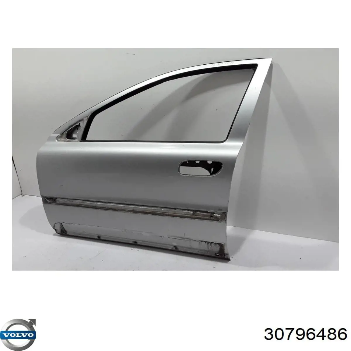 Купить 8679658 Volvo Дверь передняя, левая