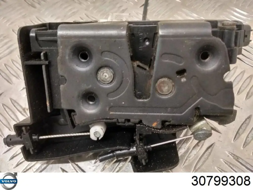 Запор кабины Volvo 30799308 цена, от 51.60 USD