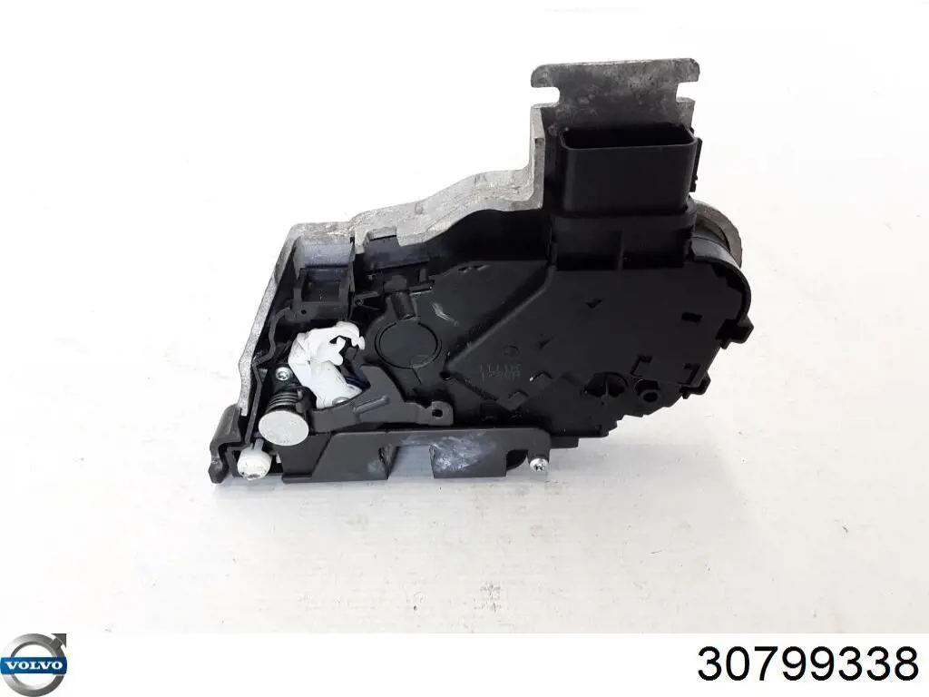 Купить 30799338 Volvo Замок двери задней левой