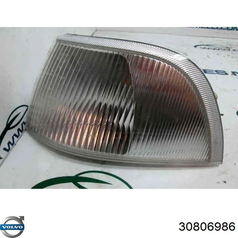 Левый указатель поворота Volvo 30806986 цена, от 14.37 USD
