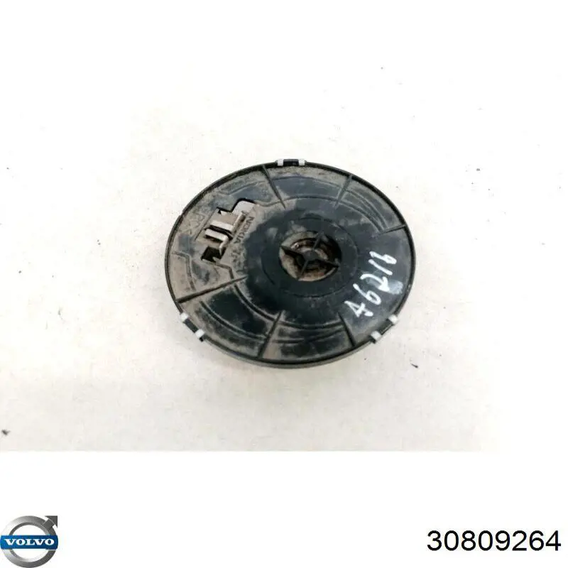 30809264 Volvo 