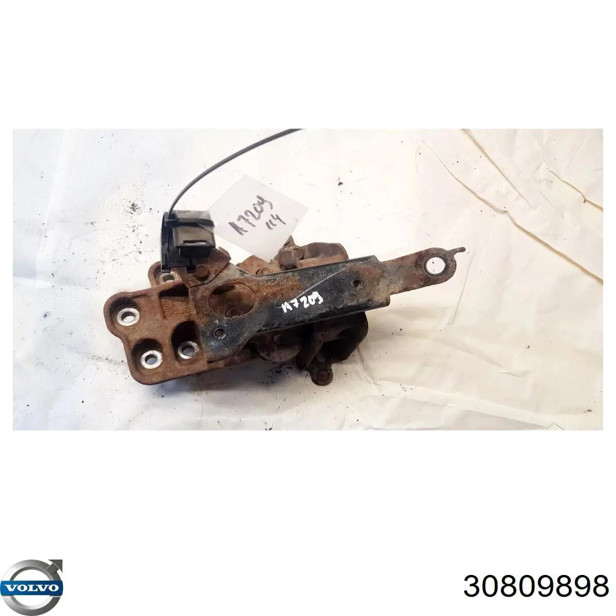 Купить 30630046 Volvo 