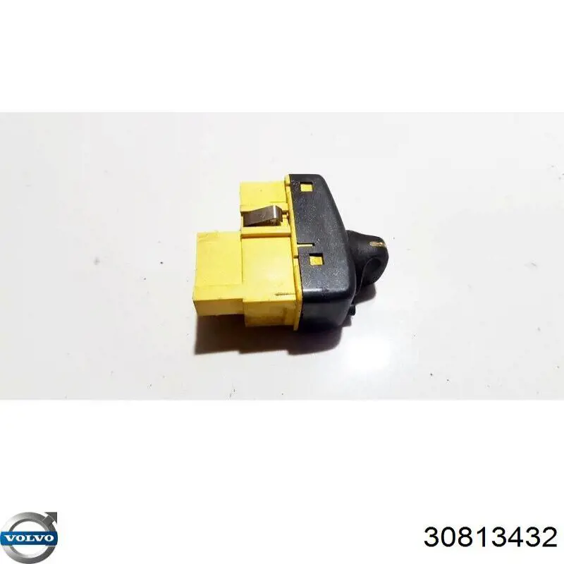 30854647 Volvo 