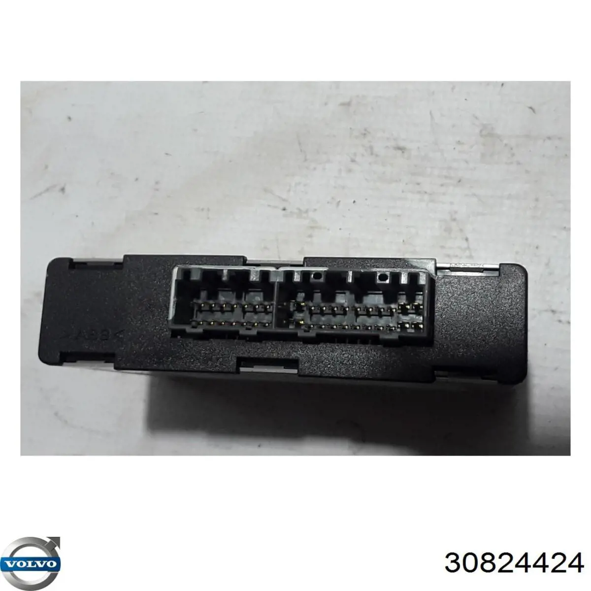 Купить 30824424 Volvo 