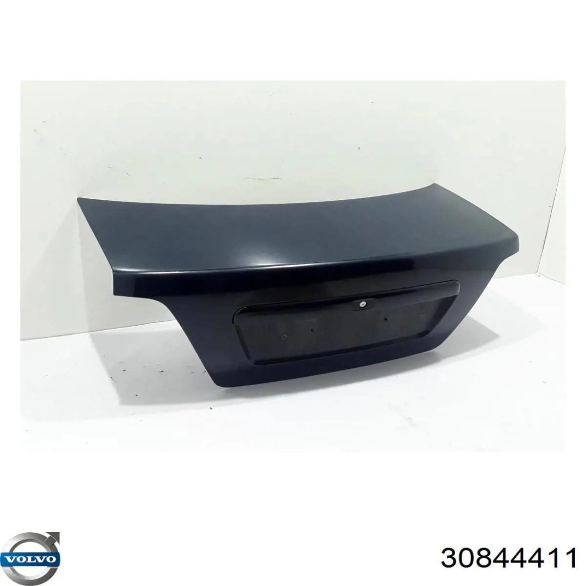 Крышка багажника на Volvo S40 I VS