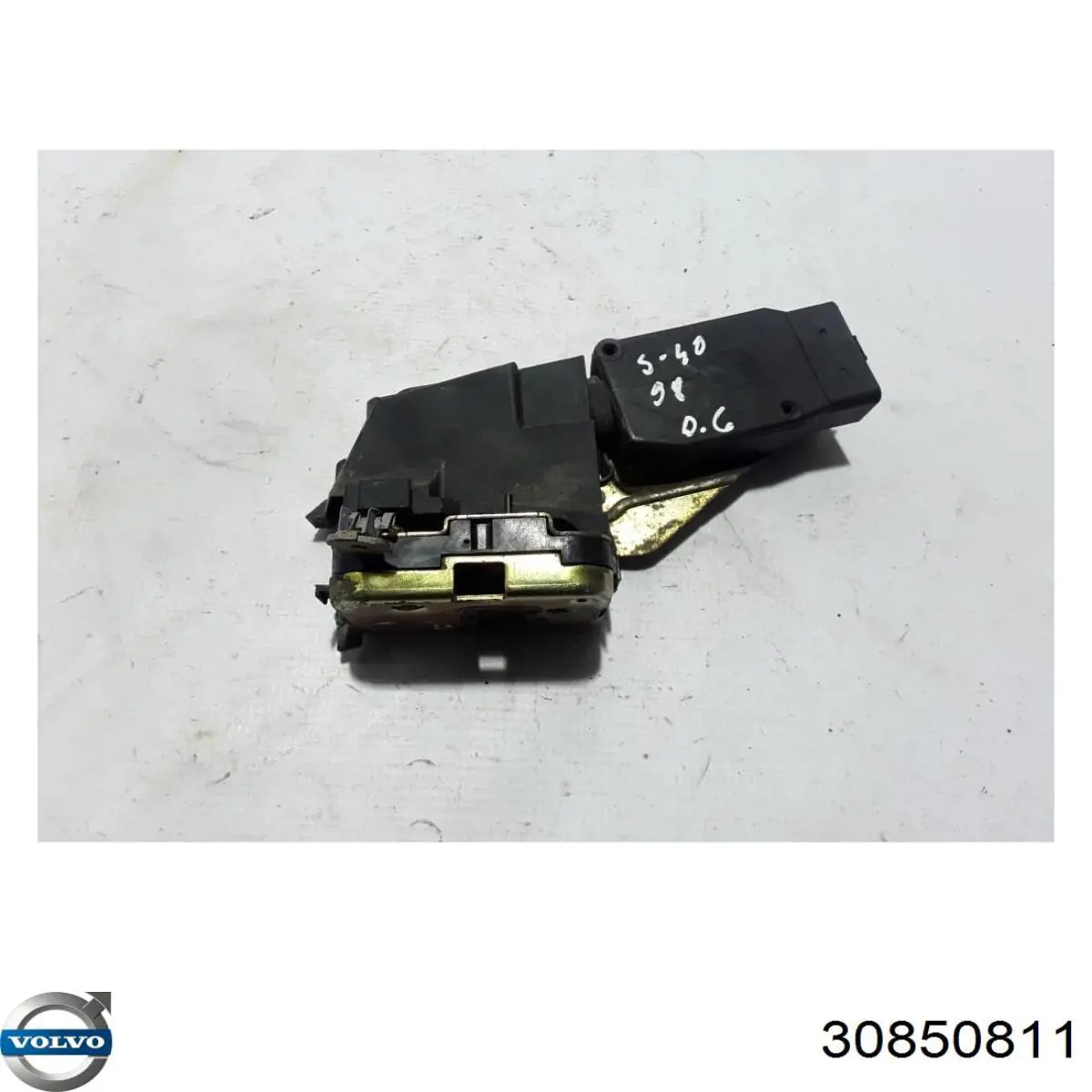 30850811 Volvo 