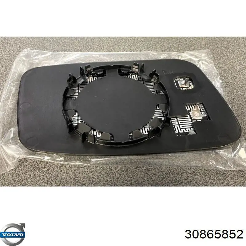 3345758 Volvo Зеркальный элемент левого зеркала заднего вида