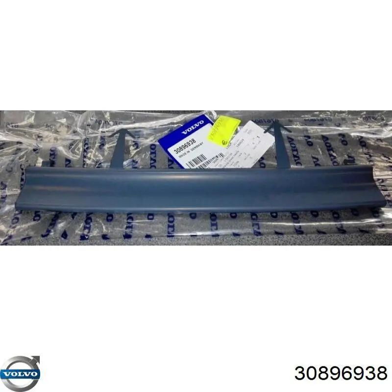 30896938 Volvo Молдинг бампера переднего, центральный