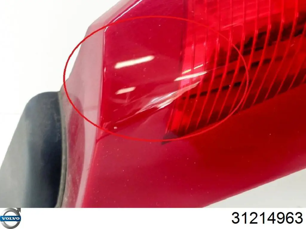 31214963 Volvo Задний левый стоп