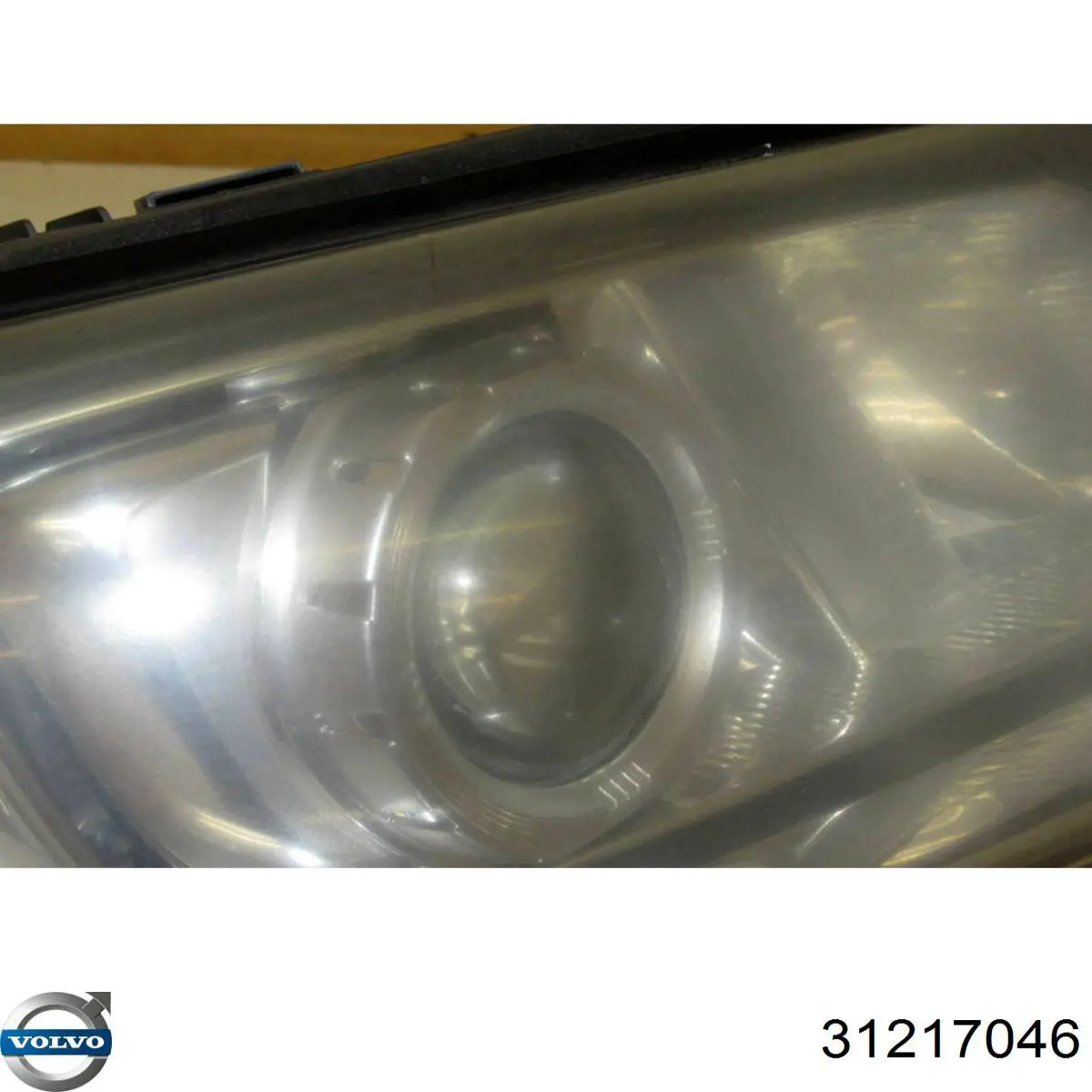 Правая блок фара Volvo 31217046 цена, от 1346.83 USD