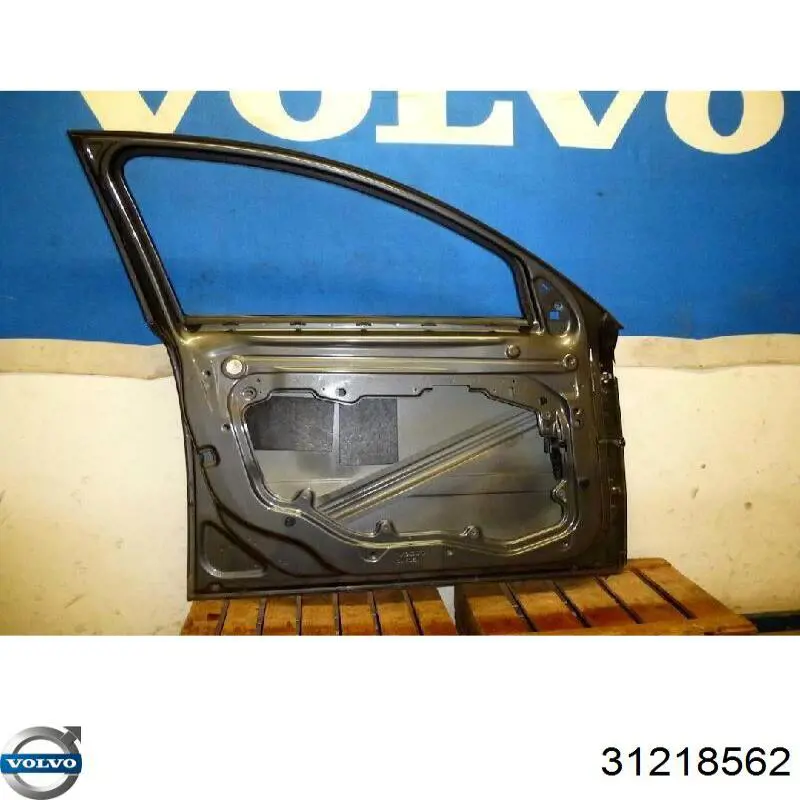 Передняя левая дверь Volvo 30779125 цена, от 190.03 USD