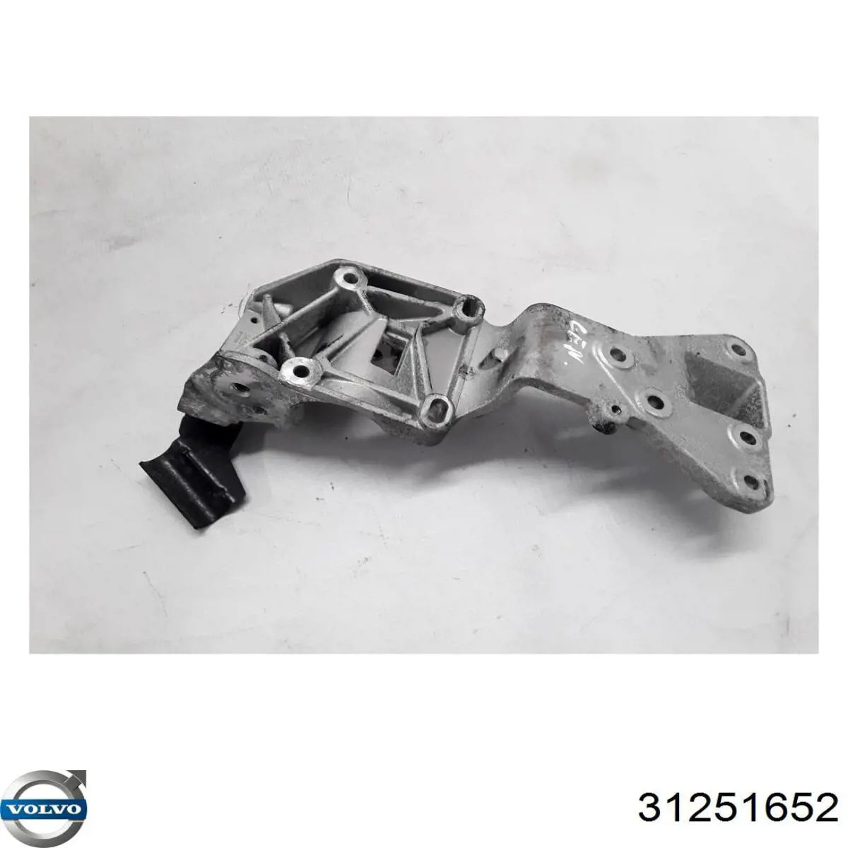 31251652 Volvo 