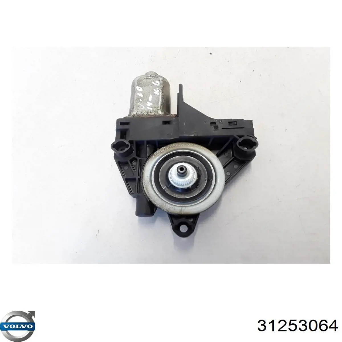 Стеклоподъемник задней правой двери Volvo 31253064