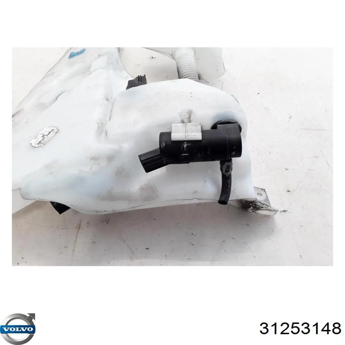 Купить 31253148 Volvo Бачок омывайки