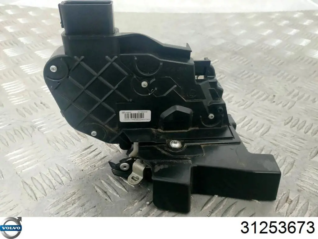 Запор кабины Volvo 31253673 цена, от 362.16 USD