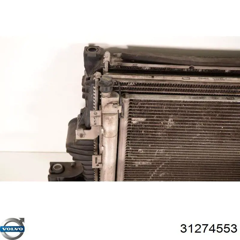 Интеркулер 31274553 Volvo