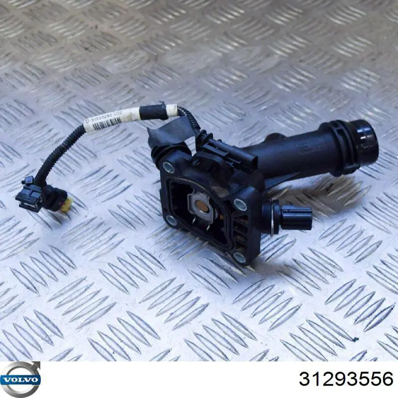 Корпус термостата 31293556 Volvo