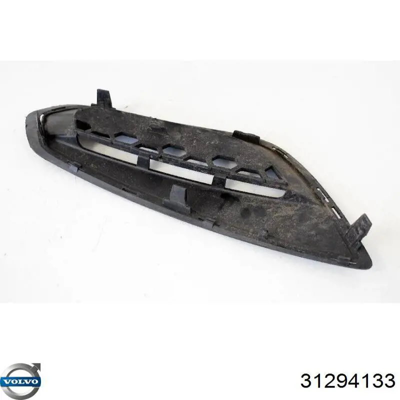 Окантовка фары противотуманной Volvo 31323411 цена, от 24.44 USD