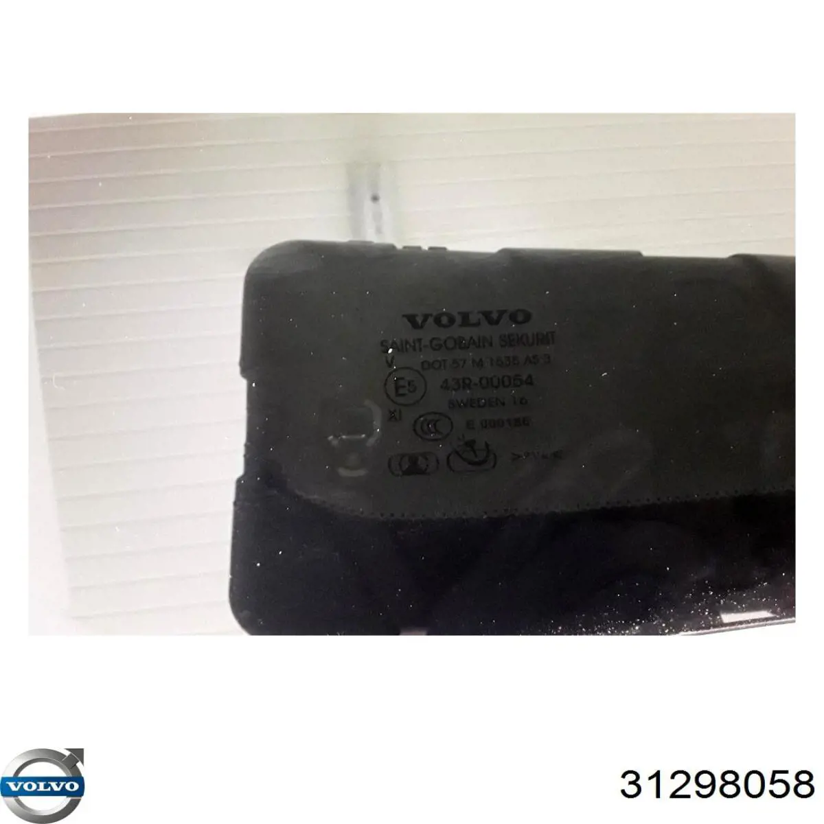 Стекло багажника, левое Volvo 31385772 цена, от 62.01 USD