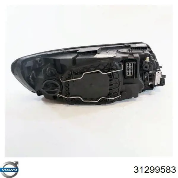 Фары Volvo 31265696