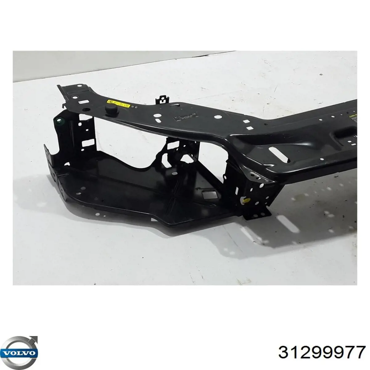 Купить 31335558 Volvo Установочная панель передняя